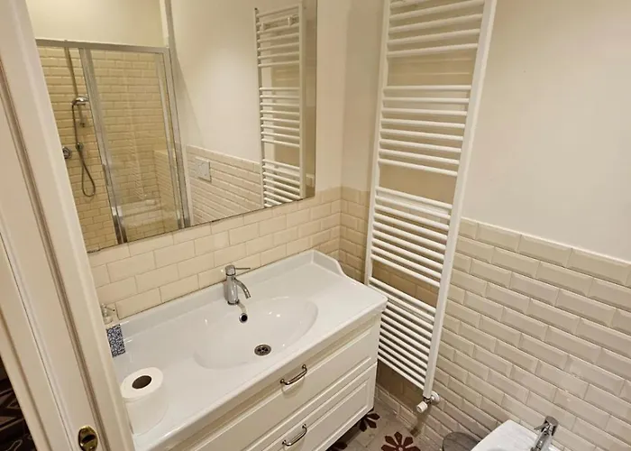 Casa Via Poggiali Piacenza